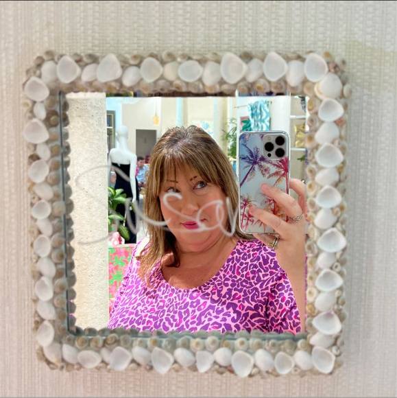 Meet your Posher, Susan - Picture 1 of 1